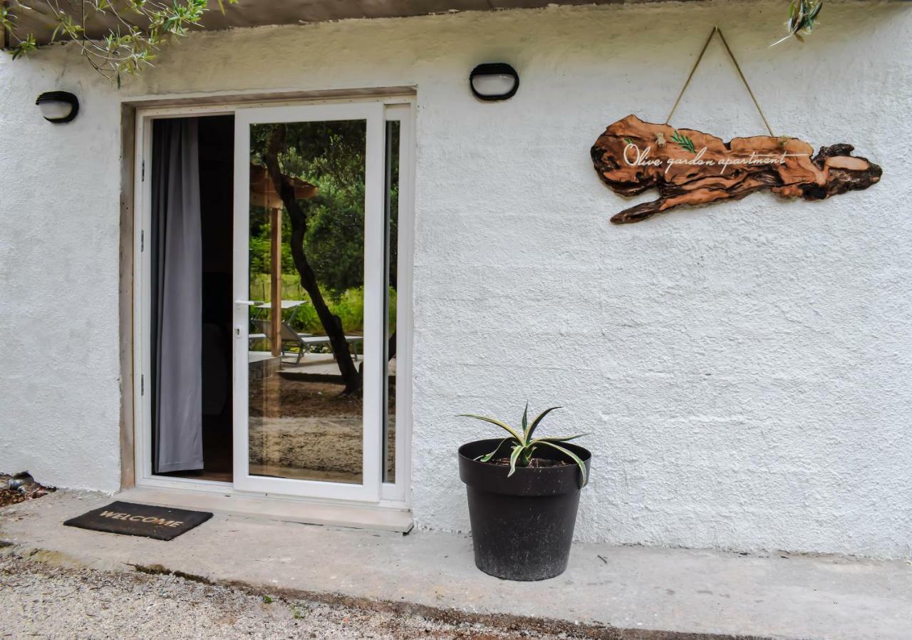 Olive Garden Apartment Molunat Ngoại thất bức ảnh