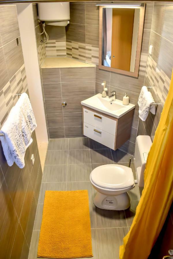 Olive Garden Apartment Molunat Ngoại thất bức ảnh