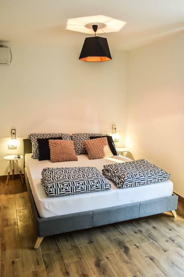 Olive Garden Apartment Molunat Ngoại thất bức ảnh